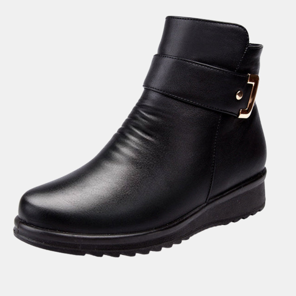Aislinn | Cozy Ankle Boots with Buckle Detail