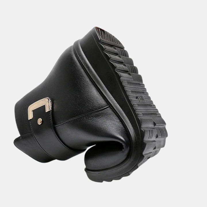 Aislinn | Cozy Ankle Boots with Buckle Detail