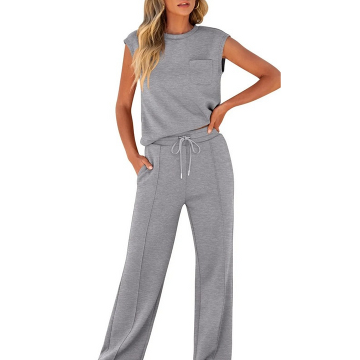 Alana | Two Piece Set with Sleeveless Top and Straight Leg Pants