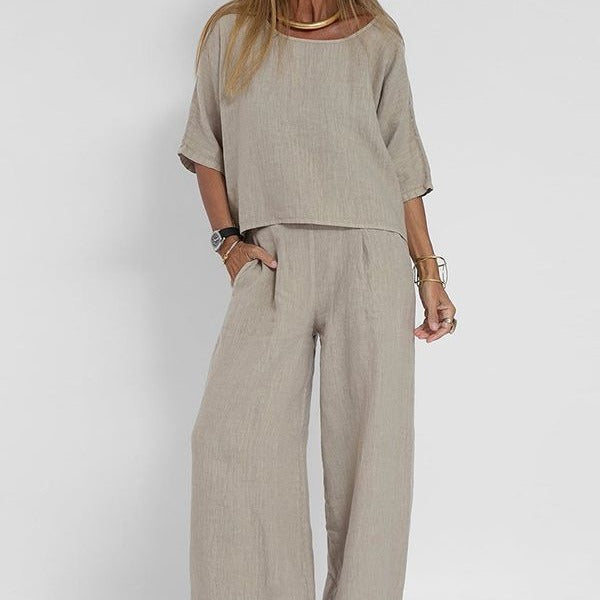 Amabel | Minimalist Two Piece Set with Cropped Top and Wide Leg Pants