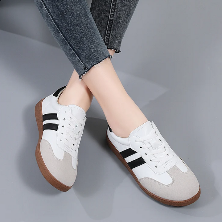 Brooke | Classic Low Top Sneakers with Stripe Detail