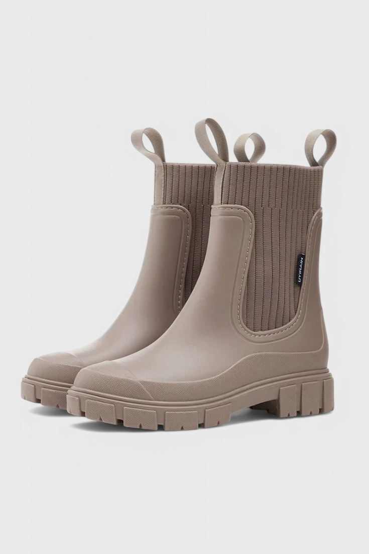 Caroline | Chelsea Boots With Lug Sole