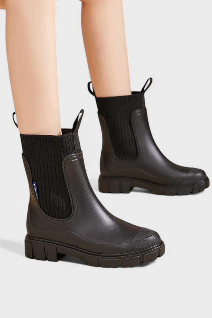 Caroline | Chelsea Boots With Lug Sole