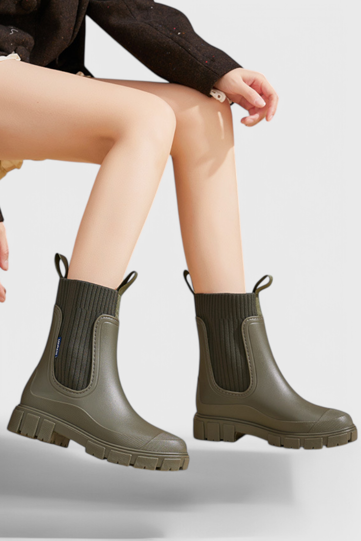 Caroline | Chelsea Boots With Lug Sole
