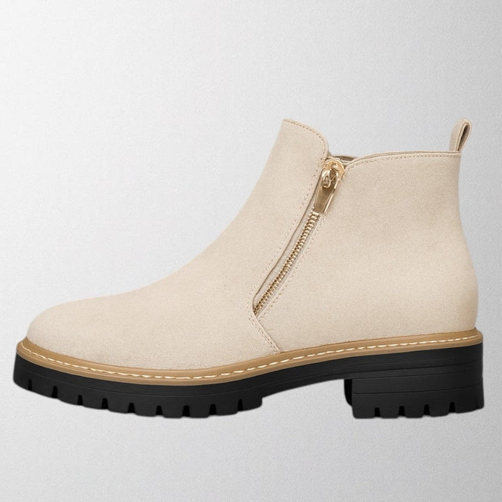 Clara | Ankle Boots With Side Zipper And Lug Sole