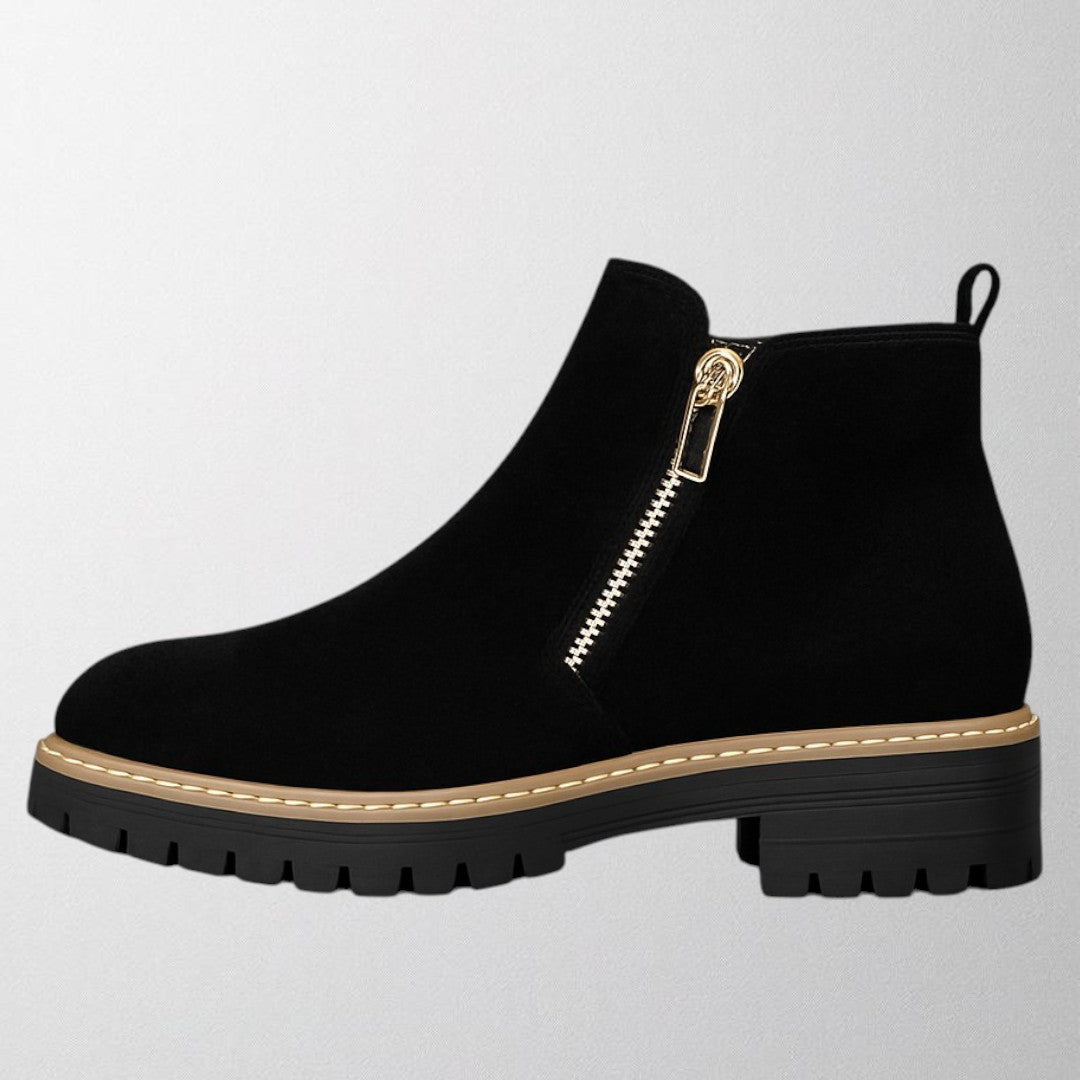 Clara | Ankle Boots With Side Zipper And Lug Sole