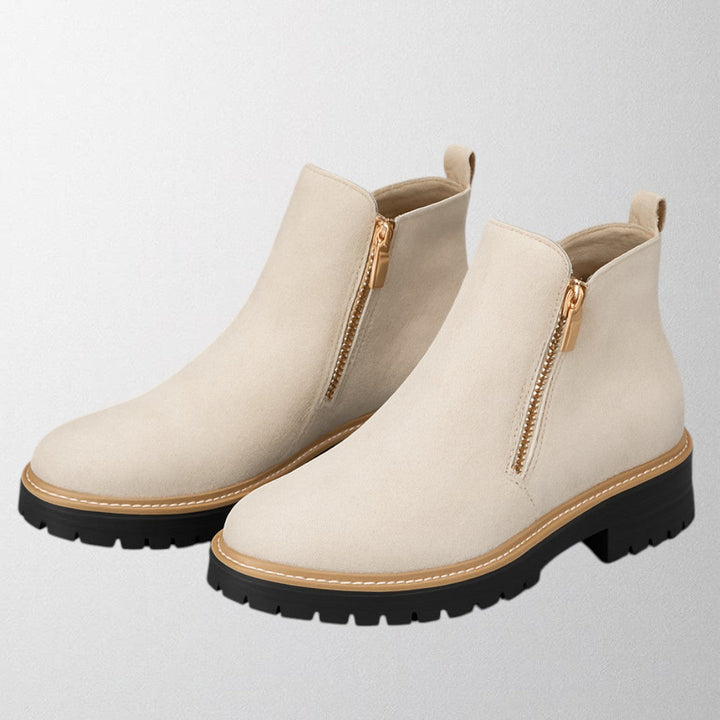 Clara | Ankle Boots With Side Zipper And Lug Sole