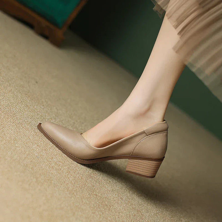 Cora | Pointed Toe Pump