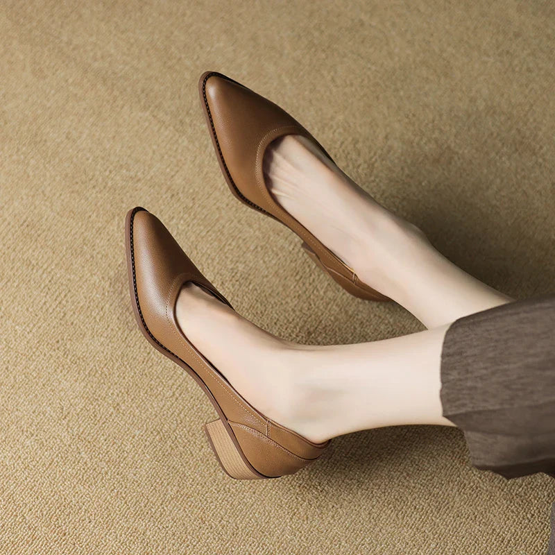 Cora | Pointed Toe Pump