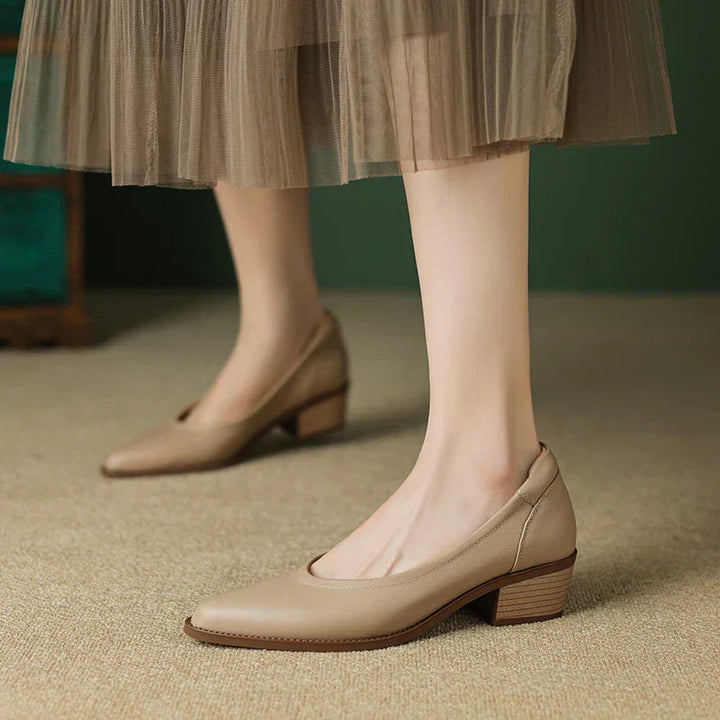 Cora | Pointed Toe Pump