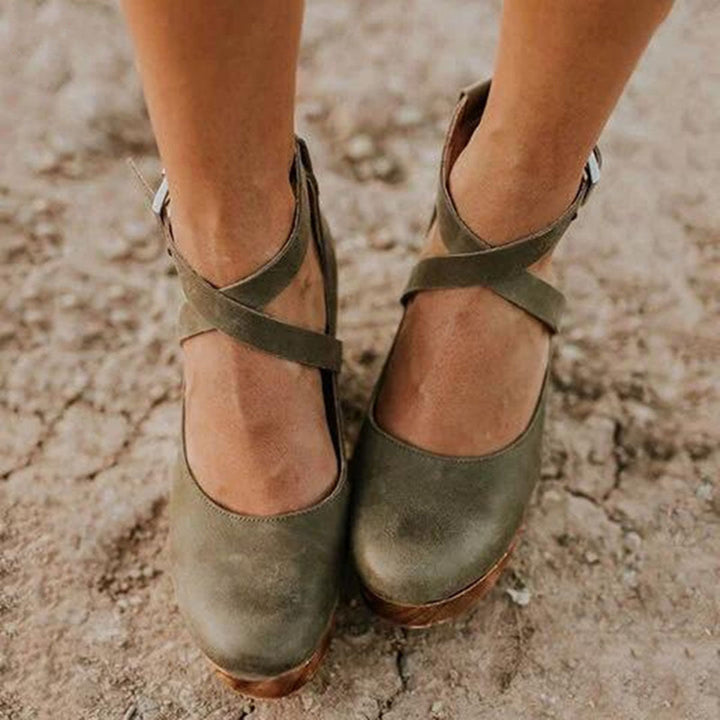 Daphne | Mary Jane Heels With Ankle Strap