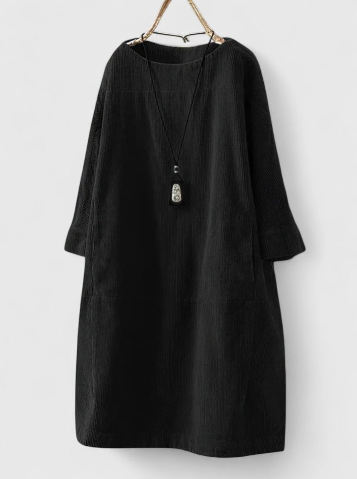 Dazmira | Relaxed Midi Dress with Long Sleeves