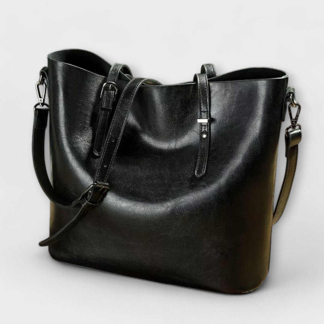 Doretta | Classic Shoulder Bag with Adjustable Strap