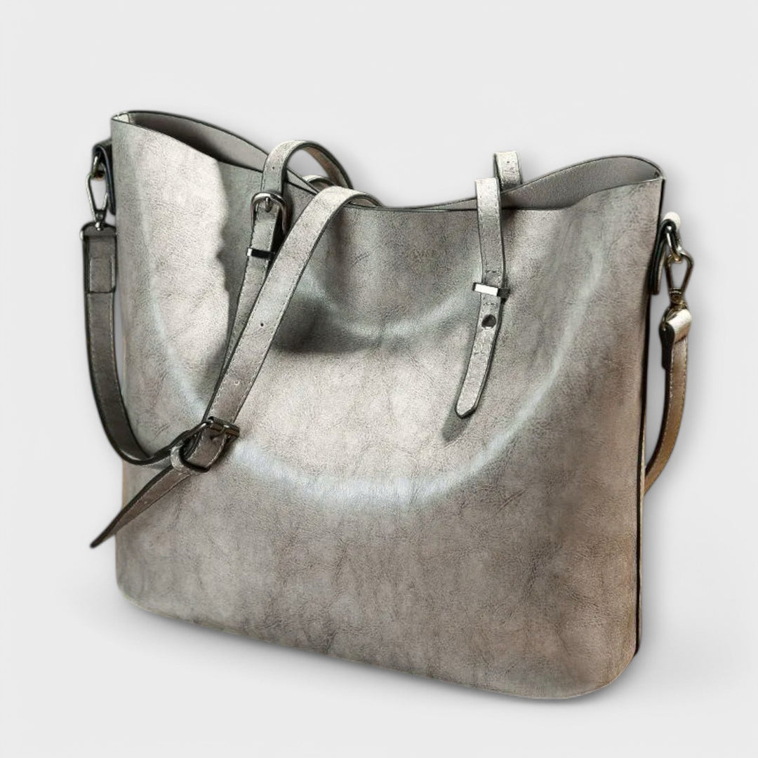 Doretta | Classic Shoulder Bag with Adjustable Strap