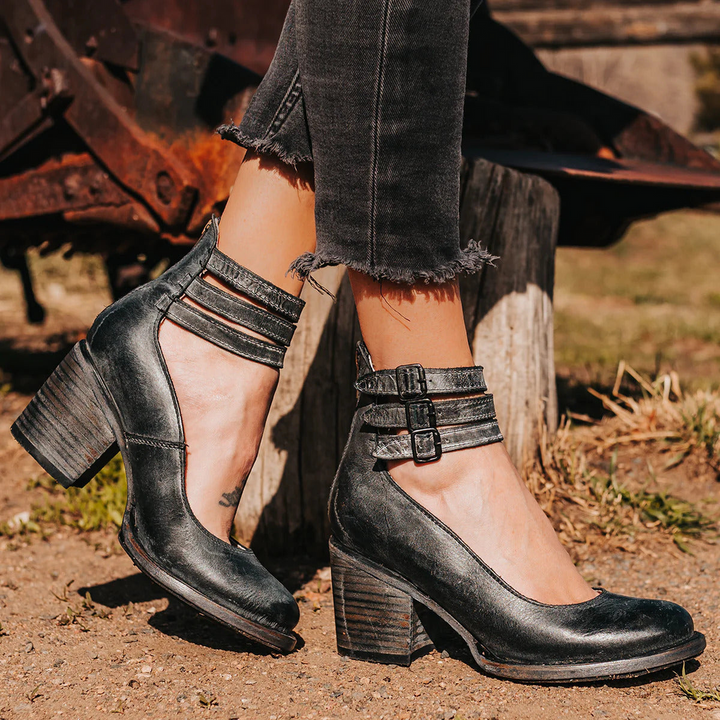 Elena | Wedge Sandals With Cross Strap Design