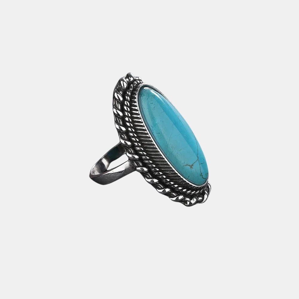 Elowyn | Statement Oval Ring with Stone Center