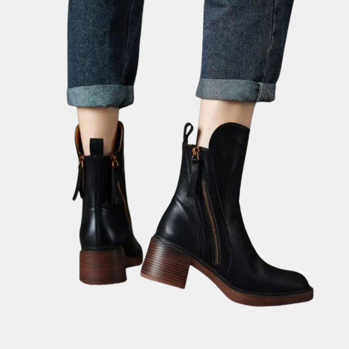 Elvie | Classic Ankle Boots with Side Zipper