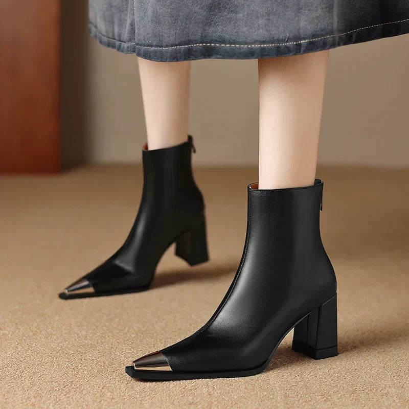 Eman | Modern Ankle Boots with Sculpted Heel Detail