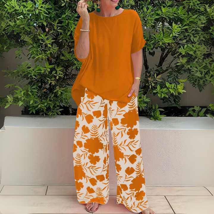 Estella | Two Piece Set with Short Sleeve Top and Floral Pants