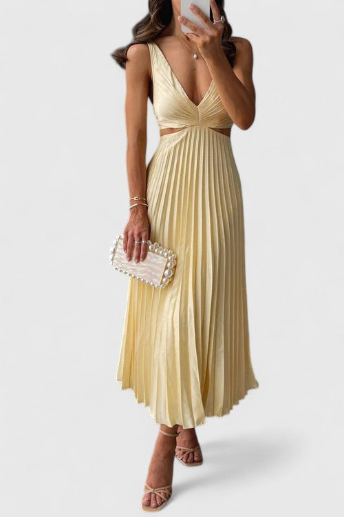 Falvoria | Pleated Midi Dress with V-Neck and Cutout Waist