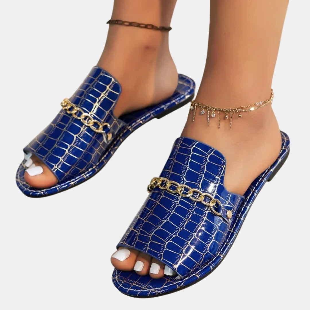 Galadriel | Chic Slide Sandals with Chain Detail