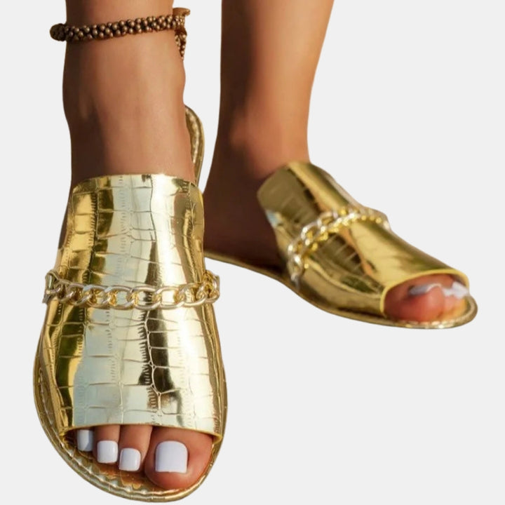 Galadriel | Chic Slide Sandals with Chain Detail