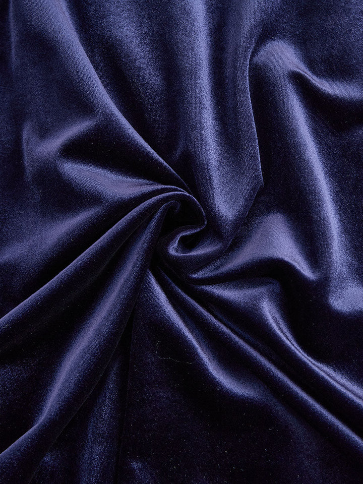 Gelyra | Classic Long Sleeve Velvet Midi Dress