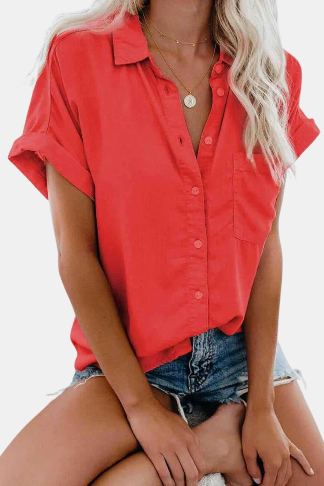 Girevynna | Classic Button Up Shirt with Chest Pocket