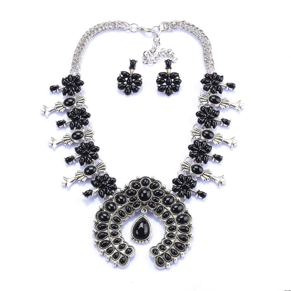 Greysen | Tatement Western Necklace Set with Pendant