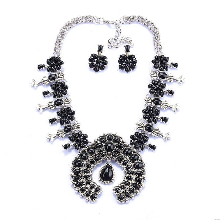 Greysen | Tatement Western Necklace Set with Pendant
