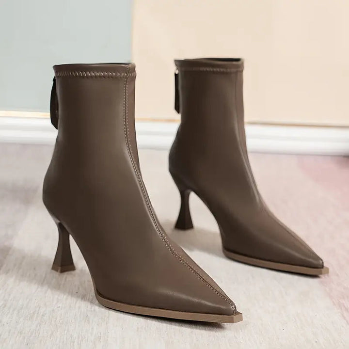 Hania | Elegant Kitten Heel Ankle Boots with Pointed Toe