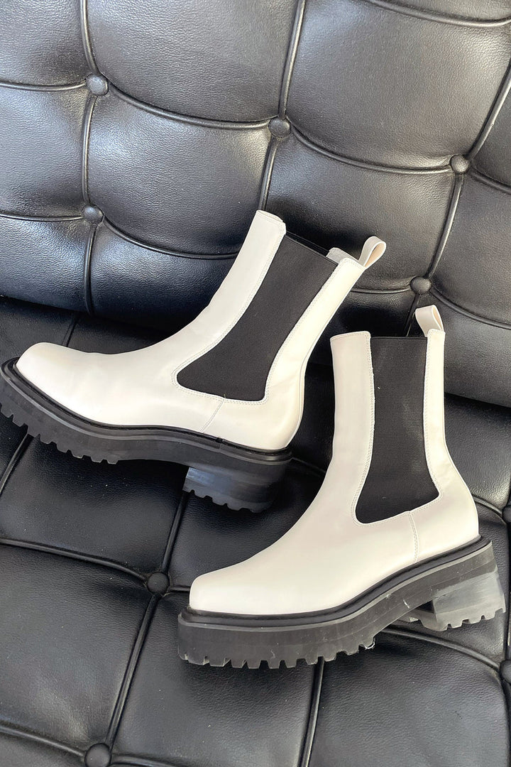 Hattie | Modern Chelsea Boots with Contrast Panels