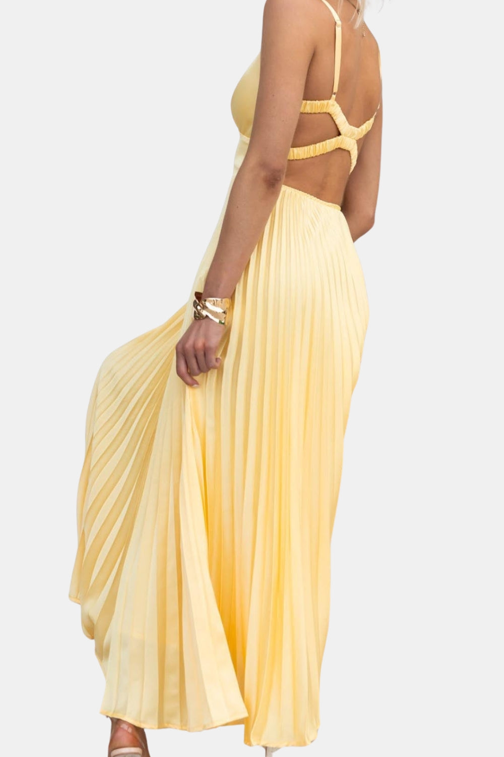 Horyndessa | Classic Pleated Midi Dress with V-Neck