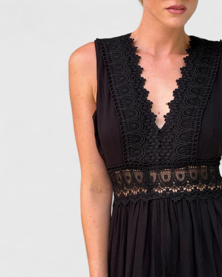 Hynoria | Boho V-Neck Midi Dress with Lace Panels