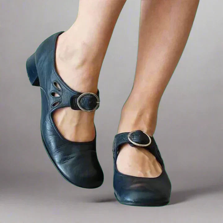 Iolene | Classic Mary Jane Shoes with Buckle Strap