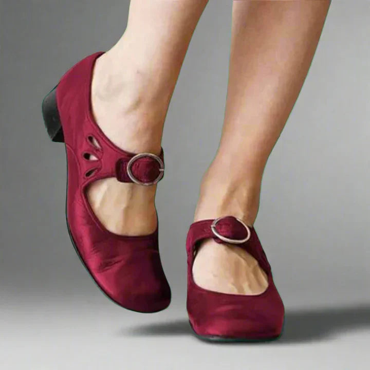Iolene | Classic Mary Jane Shoes with Buckle Strap