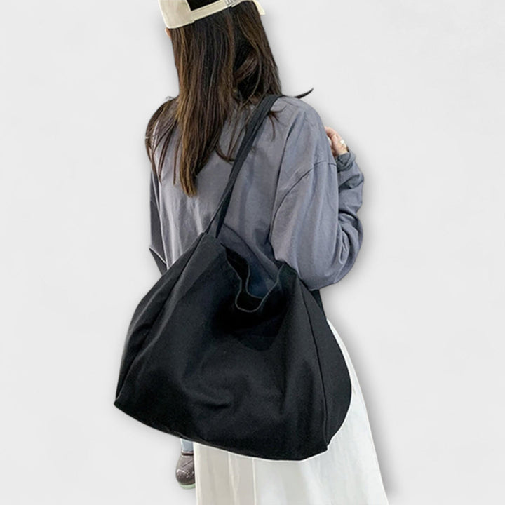 Jouri | Minimalist Tote Bag with Relaxed Structure