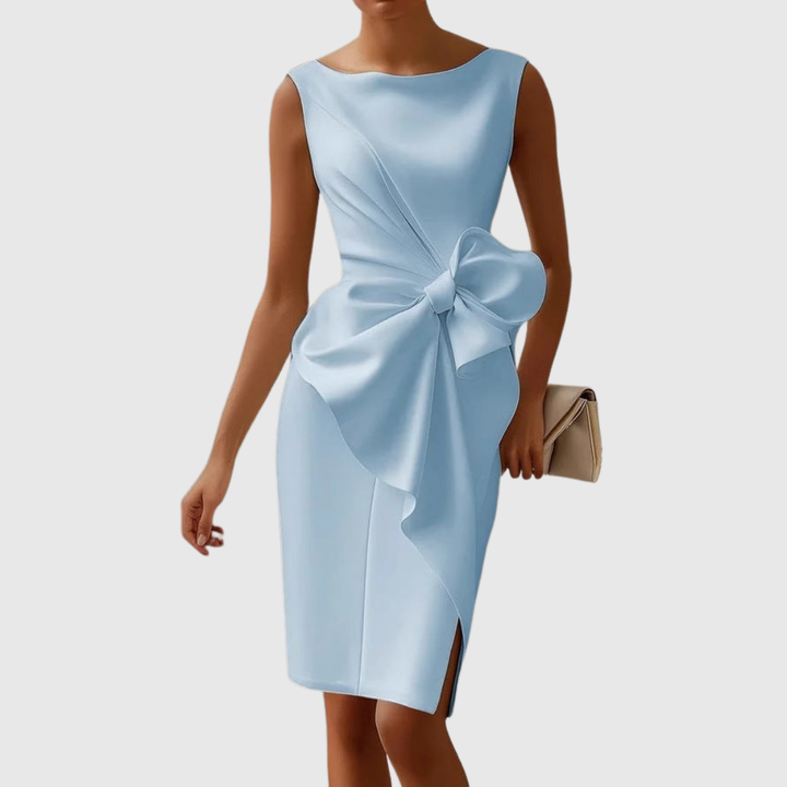 Kaelani | Sculpted Bow Detail Midi Dress