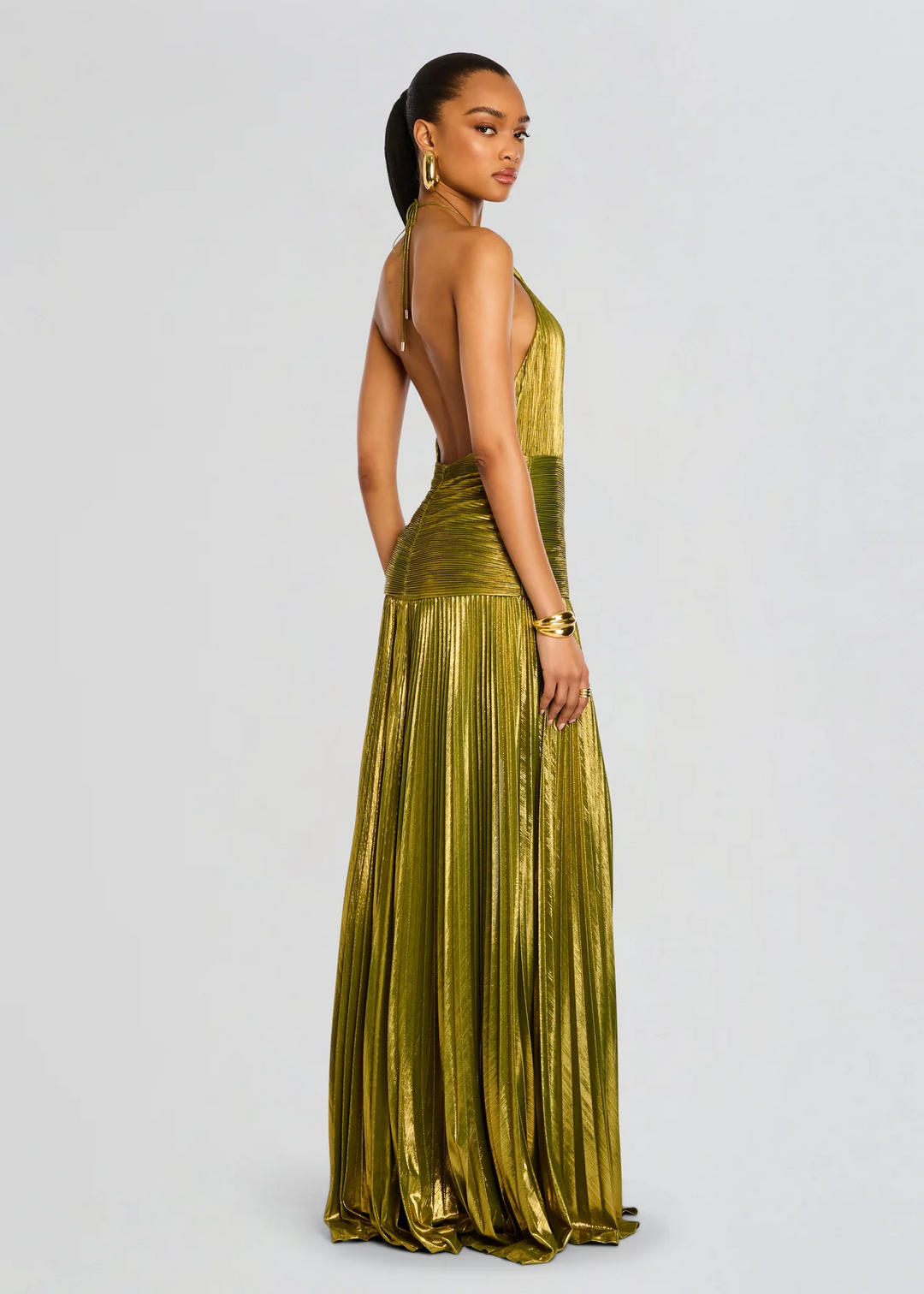 Karyndora | Elegant Pleated Halter Maxi Dress with Front Slit