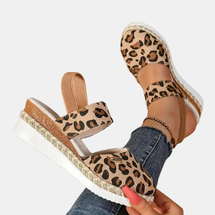 Kathe | Platform Slingback Sandals with Closed Toe