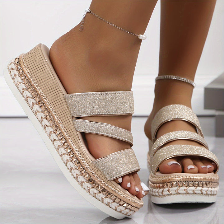 Kendall | Platform Sandals With Glitter Strap Design