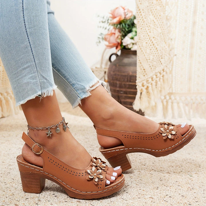 Lilou | Block Heel Sandals with Floral Detail