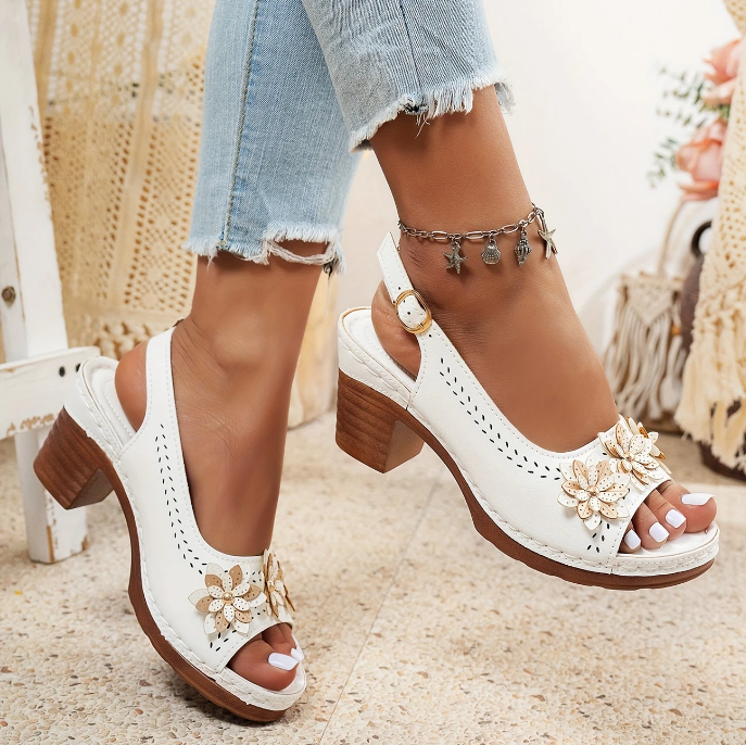 Lilou | Block Heel Sandals with Floral Detail