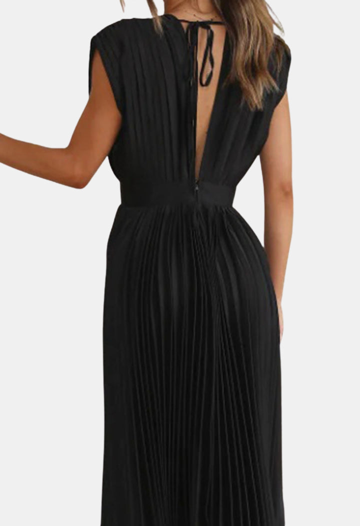 Mavyndra | Wedding Guest Pleated V Neck Midi Dress