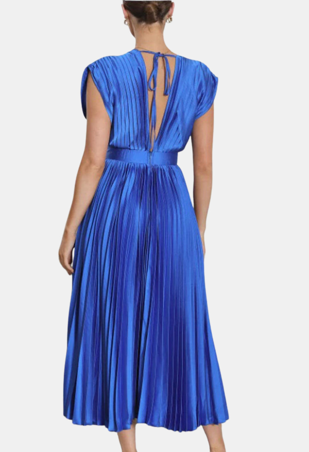 Mavyndra | Wedding Guest Pleated V Neck Midi Dress