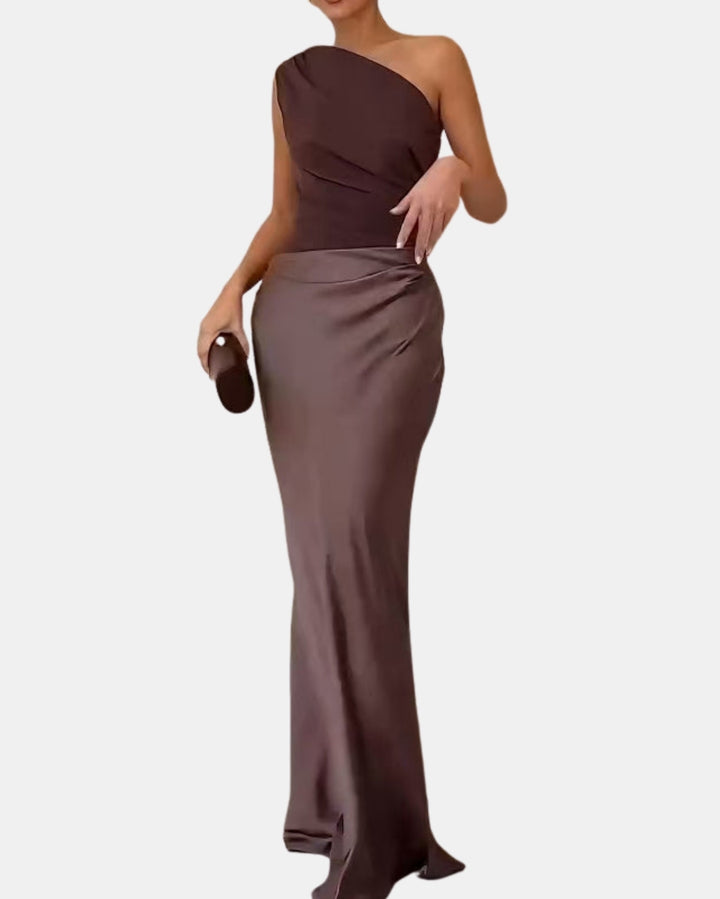 Paryvoria | Sophisticated One Shoulder Pleated Maxi Dress