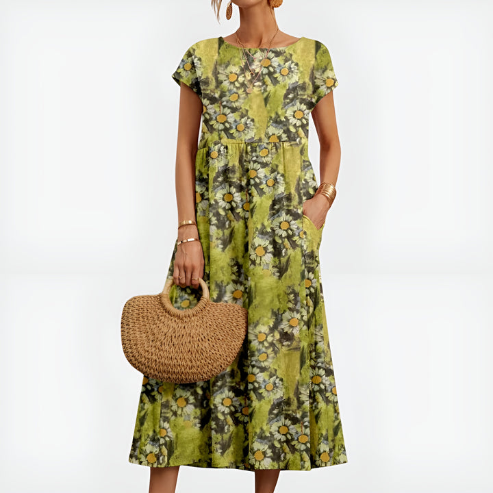 Pryzoria | Patterned Midi Dress with Short Sleeves and Pockets