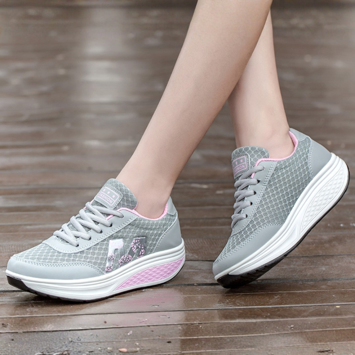 Riley | Platform Sneakers with Mesh Detail