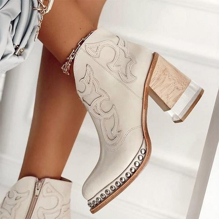 Savannah | Western Ankle Boots With Stud Detail