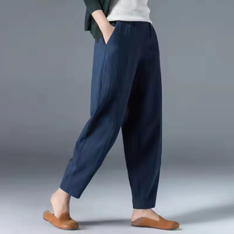 Sloane | Relaxed Tapered Pants With Elastic Waist